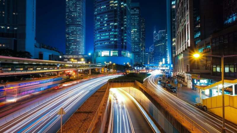 Почему все больше городов нанимают «ночных мэров» и создают формы ночного управления